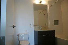 2 Bedroom Condo in San Francisco, CA (Photo 3 of 6)