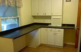  4488 W 167th St, Cleveland, Oh 44135 3 Beds 2 Baths 1,350 Sqft in Cleveland, OH (Photo 2 of 6)