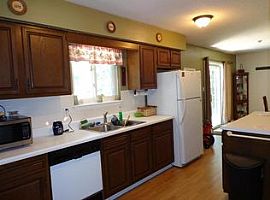 303 Walnut Creek Rd, Jacksonville, Nc 28546 3 Beds 2 Baths -- S in Jacksonville, NC (Photo 5 of 6)