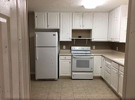 213 El Ogden Dr, Wilmington, Nc 28411 3 Beds 2 Baths 1,520 Sqft in Wilmington, NC (Photo 3 of 4)