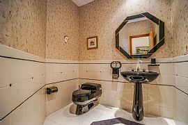 Custom Designed Shear Home in Miami, FL (Photo 12 of 12)