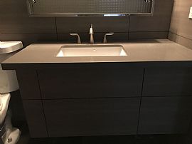 Newly Available Modern Remodeled 1 Bedroom Condo in Prestigious in Phoenix, AZ (Photo 5 of 11)