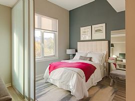  Pet-Friendly Rental Residence with Stunning Views of The Washi in Washington, DC (Photo 3 of 12)