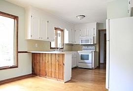  16161 Tana Tea Cir, Tega Cay, Sc 29708 3 Beds 2 Baths 1,700 Sq in Tega Cay, SC (Photo 3 of 4)