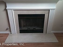 10405 Going Ct, Louisville, Ky 40241 3 Beds 2 Baths 1,400 Sqft in Louisville, KY (Photo 5 of 8)