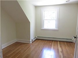 Totally Renovated Home in New London, CT (Photo 10 of 12)