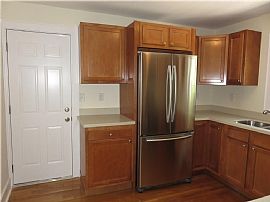 Totally Renovated Home in New London, CT (Photo 7 of 12)