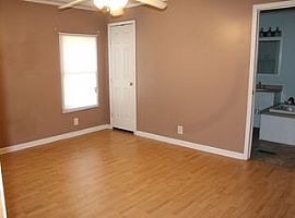 Country Walk Ln Simpsonville, Sc 29680 3 Beds 2 Baths -- Sqft in Simpsonville, SC (Photo 3 of 8)