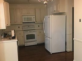 101 Mcdaniel Greene, Greenville, Sc 29601 2 Beds 2 Baths 1,600  in Greenville, SC (Photo 6 of 6)