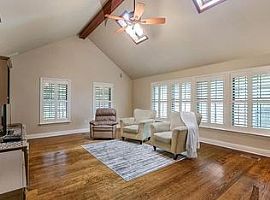 310 Evergreen Dr, Mandeville, La 70471 4 Beds 2.5 Baths 2,323 S in Mandeville, LA (Photo 3 of 11)
