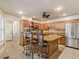 310 Evergreen Dr, Mandeville, La 70471 4 Beds 2.5 Baths 2,323 S in Mandeville, LA (Photo 5 of 11)