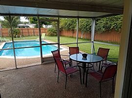 1415 Garfield St, Hollywood, Fl 33020 3 Beds 2 Baths 1,380 Sqft in Hollywood, FL (Photo 2 of 10)