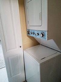 1415 Garfield St, Hollywood, Fl 33020 3 Beds 2 Baths 1,380 Sqft in Hollywood, FL (Photo 5 of 10)