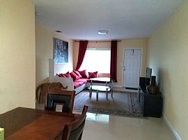 1415 Garfield St, Hollywood, Fl 33020 3 Beds 2 Baths 1,380 Sqft in Hollywood, FL (Photo 9 of 10)