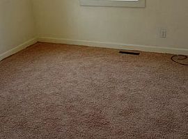 119 15th Ave N, Nampa, Id 83687 2 Beds 1 Bath 996 Sqft in Nampa, ID (Photo 6 of 9)