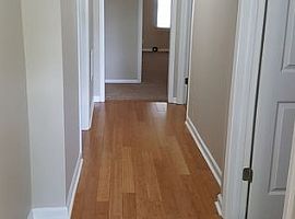 304 S Jefferson St, Spring Hill, Ks 66083 3 Beds 1 Bath 1,200 S in Spring Hill, KS (Photo 4 of 6)