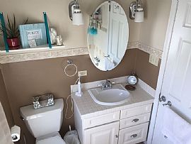 Check Out This Newly Remodeled 3 Bedroom in Peoria, IL (Photo 4 of 4)