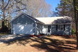 204 Lisa Ct, Hampton, Ga 30228 3 Beds 2 Baths 1,296 Sqft in Hampton, GA