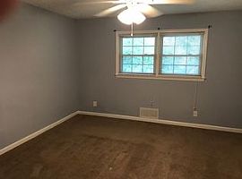 3102 S Oak Ct Se, Conyers, Ga 30094 3 Beds 2 Baths 1,399 Sqft in Conyers, GA (Photo 2 of 10)