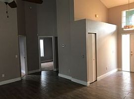 10610 Huntridge Rd, Orlando, Fl 32825 3 Beds 2 Baths 1,297 Sqft in Orlando, FL (Photo 6 of 8)