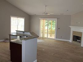 505 Brooklyn Ave, Hendersonville, Nc 28792 3 Beds 2.5 Baths 1,5 in Hendersonville, NC (Photo 5 of 12)