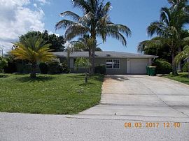 125 Barre Dr Nw, Port Charlotte, Fl 33952 in Port Charlotte, FL