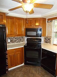 125 Barre Dr Nw, Port Charlotte, Fl 33952 in Port Charlotte, FL (Photo 3 of 10)