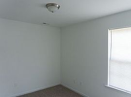 175 Flatview Way, Spartanburg, Sc 29303 3 Beds 2 Baths -- Sqft in Spartanburg, SC (Photo 2 of 10)