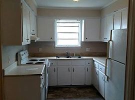 202 Havendale Dr, Fountain Inn, Sc 29644 3 Beds 2 Baths 1,120 S in Fountain Inn, SC (Photo 7 of 9)