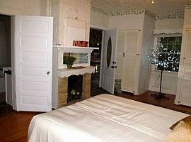 11 Hallcox St, Greenville, Sc 29609 3 Beds 2 Baths 1,600 Sqft in Greenville, SC (Photo 5 of 8)