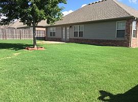  3108 Sw Fernwood Ave, Bentonville, Ar 72712 4 Beds 2 Baths 1,6 in Bentonville, AR (Photo 6 of 6)