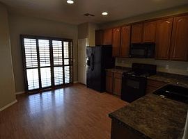 4521 S 23rd Ln, Phoenix, Az 85041 in Phoenix, AZ (Photo 3 of 11)