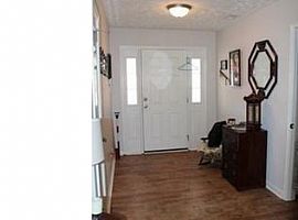 221 Long Neck Dr, Richlands, Nc 28574 3 Beds 2 Baths 1,355 Sqft in Richlands, NC (Photo 4 of 8)