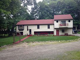 5 Gail Ave, Uncasville, Ct 06382 in Uncasville, CT