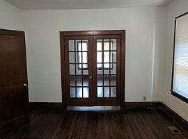 1206 10th Ave # 1, Huntington, Wv 25701 in Huntington, WV (Photo 8 of 8)