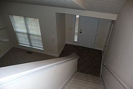  2902 Hewitt Place Ct, Jeffersontown, Ky 40299 3 Beds 2 Baths 1 in Jeffersontown, KY (Photo 3 of 4)
