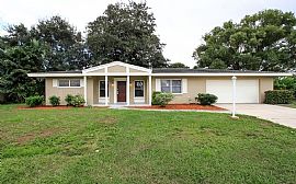 2918 Sunnyside St, Sarasota, Fl 34239 in Sarasota, FL