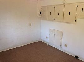 401 S Weakley St, Florence, Al/contact Info-3347082169 in Florence, AL (Photo 3 of 6)