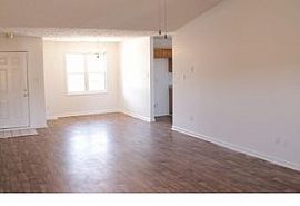 805 Black Creek Ct, Fayet Rent 500 Deposit 500 Total 1000 in Fayetteville, NC (Photo 3 of 7)