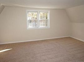 133 Jones Dr, New Britain, Ct 06053 in New Britain, CT (Photo 6 of 10)