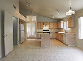 3 Beds Home 4235 E Bighorn Ave,Phoenix, Az 85044 in Phoenix, AZ (Photo 4 of 8)