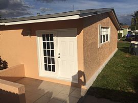 43xx Sw 26 Street, West Park 4 Bed-2 Baths-Laundry Room - Yard in Pembroke Park, FL (Photo 3 of 7)