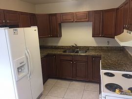 43xx Sw 26 Street, West Park 4 Bed-2 Baths-Laundry Room - Yard in Pembroke Park, FL (Photo 5 of 7)