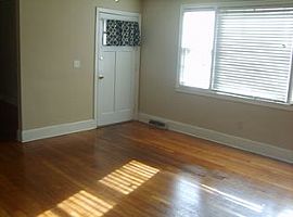  1600 Decree Ave, West Columbia, Sc 29169 3 Beds 1 Bath 1,382 S in West Columbia, SC (Photo 2 of 4)