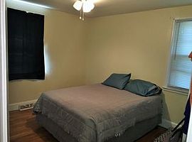  2541 Putnam St, Columbia, Sc 29204 3 Beds 1 Bath 1,100 Sqft in Columbia, SC (Photo 2 of 4)