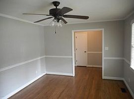  1209 Logan Ct, Jacksonville, Nc 28540 3 Beds 2 Baths 1,272 Sqf in Jacksonville, NC (Photo 3 of 4)