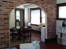  2113 W 43rd Ave, Kansas City, Ks 66103 2 Beds 1 Bath 912 Sqft in Kansas City, KS (Photo 4 of 4)