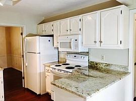  291 Molasses Ln, Mt Pleasant, Sc 29464 4 Beds 2.5 Baths 2,240  in Mount Pleasant, SC (Photo 3 of 5)