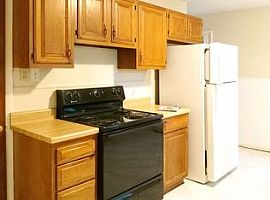  2513 Wismer Ave, Overland, Mo 63114 2 Beds 1.5 Baths 1,072 Sqf in Overland, MO (Photo 2 of 4)