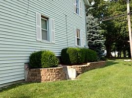 Old Route 52 Stormville, 2 Beds 1 Bath in Stormville, NY (Photo 2 of 7)